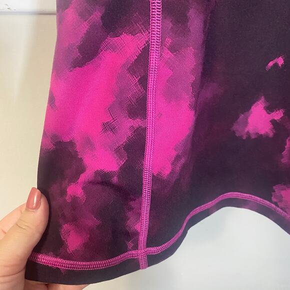 $10 SALE Lululemon Enhearten Tank Top Bra Blooming Pixie Raspberry Black  Sz 8 - Picture 4 of 12